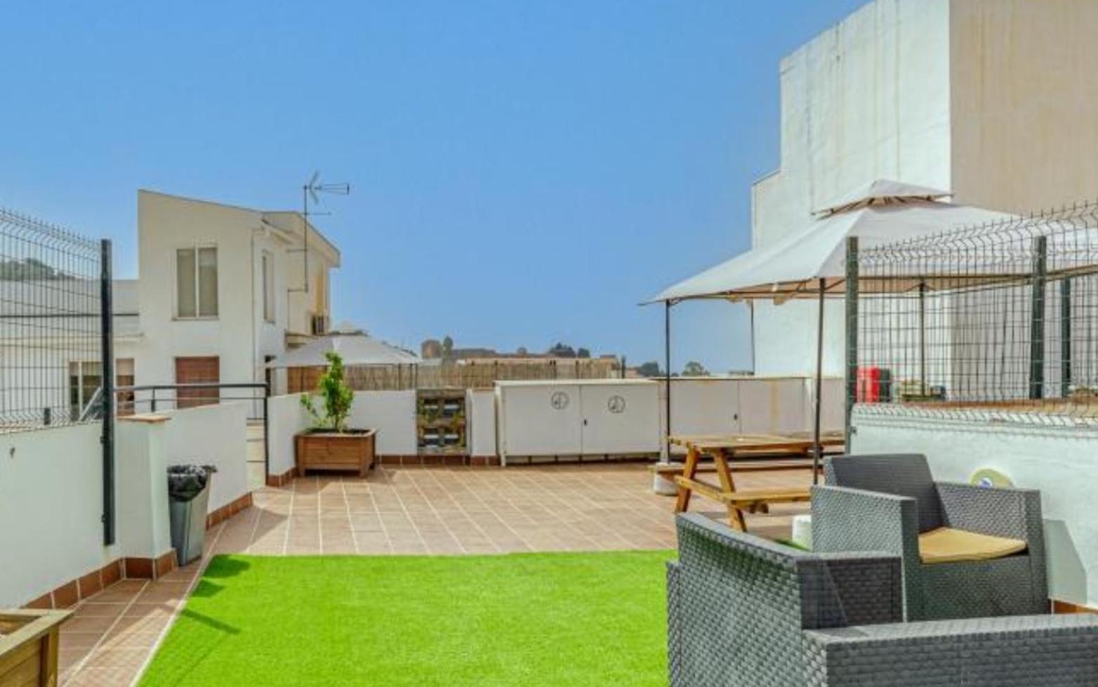 Apartamento Centrico La Merced 2 - Free Parking & Free Gym Apartamento Málaga Exterior foto