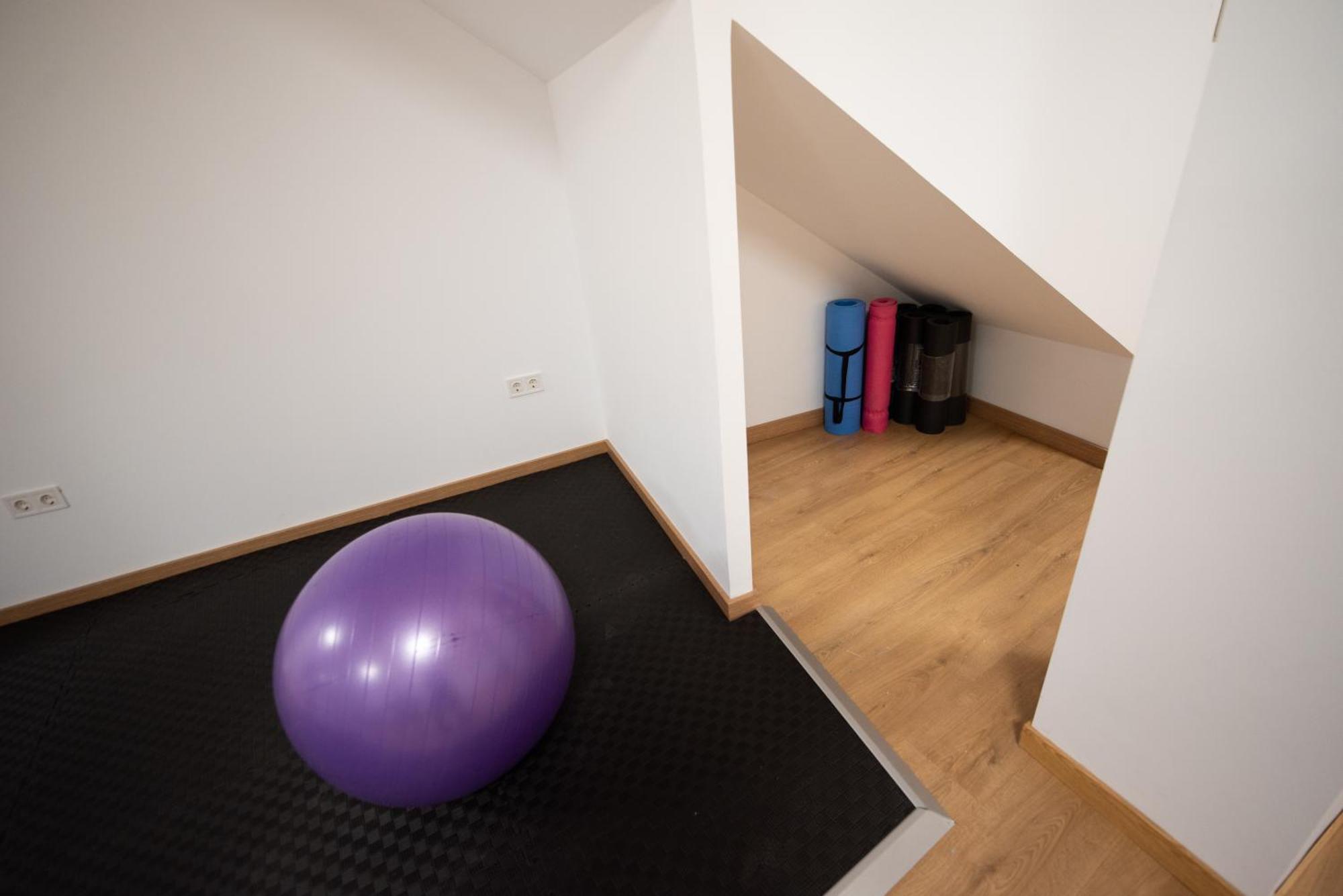 Apartamento Centrico La Merced 2 - Free Parking & Free Gym Apartamento Málaga Exterior foto