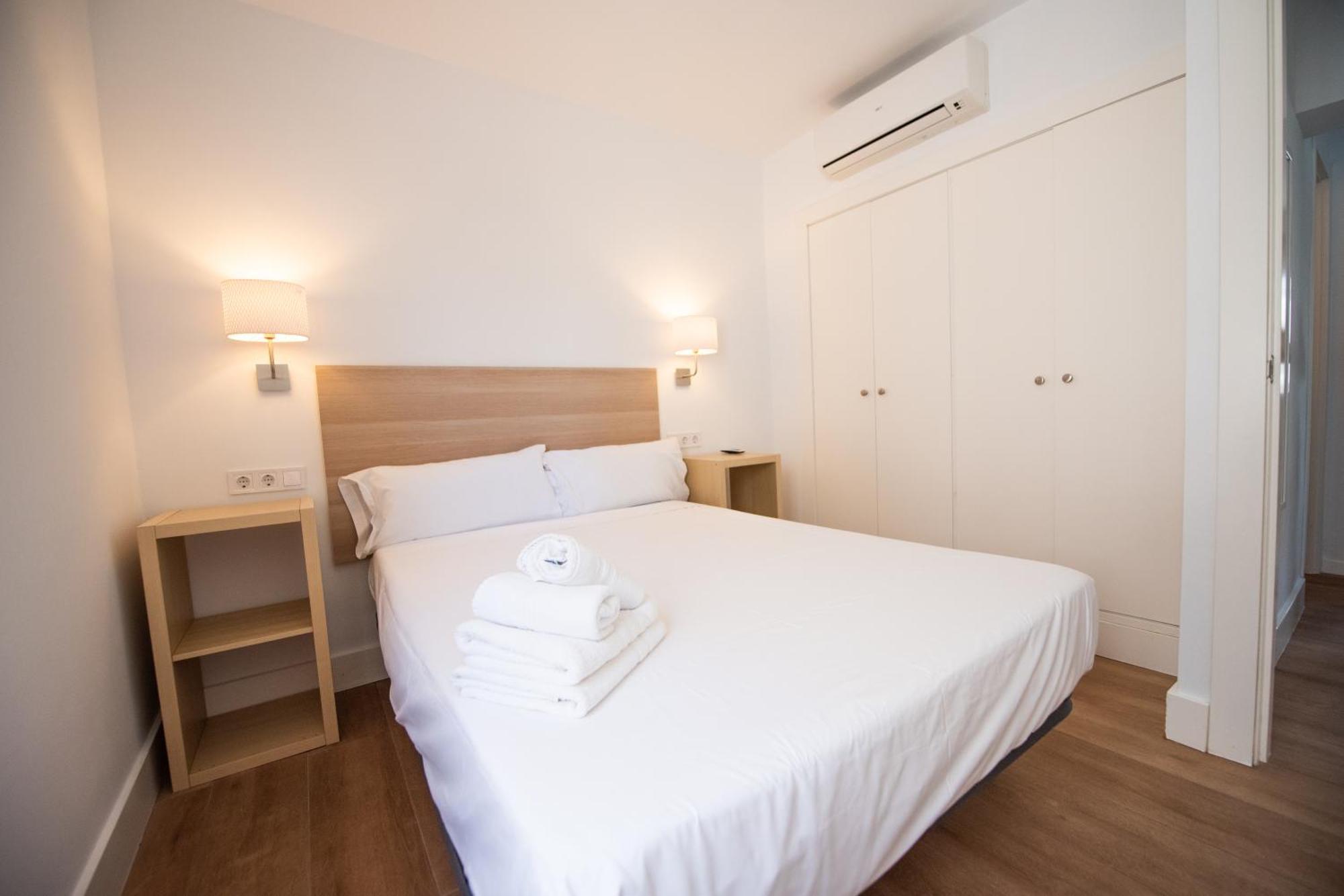 Apartamento Centrico La Merced 2 - Free Parking & Free Gym Apartamento Málaga Exterior foto